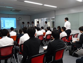 本社オフィス風景